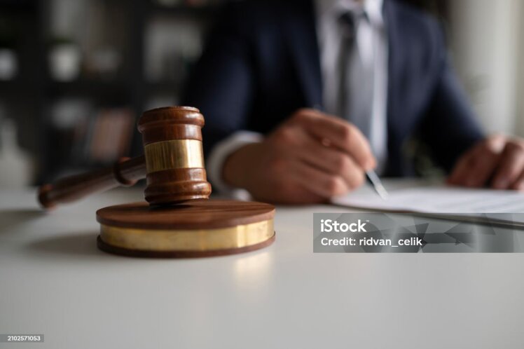 چرا تصور میکنیم کسبوکار ما نیازی به مشاوره حقوقی ندارد؟